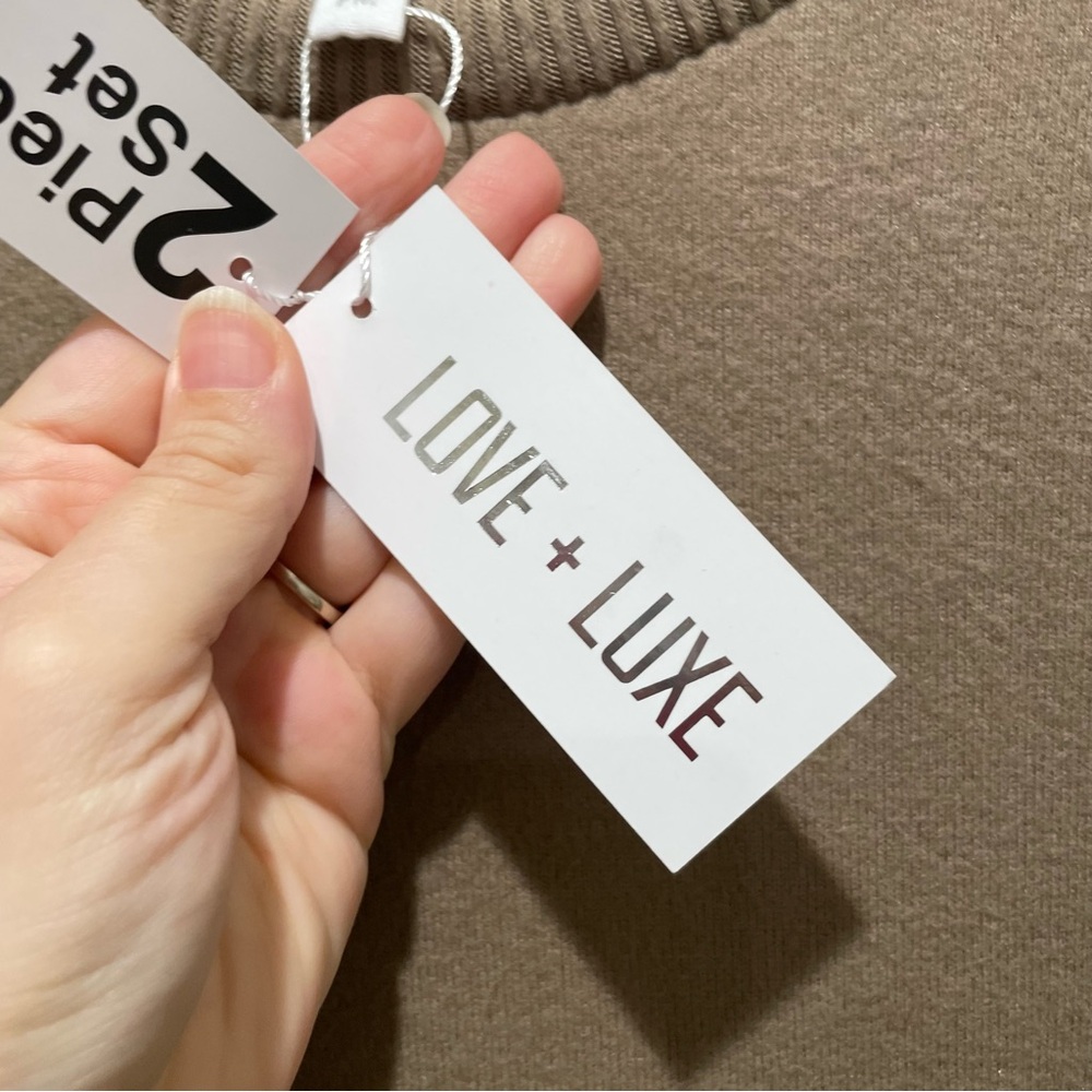 Relaxed Wide-Leg Knit Pants Set in Taupe with White Trim - Picture 11 of 12